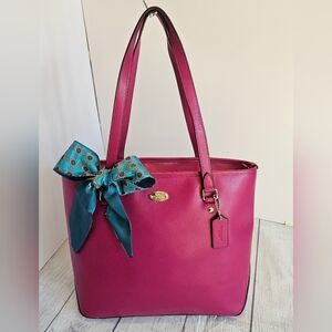 Coach Crossgrain Deep Pink Large Leather Zip  Tote